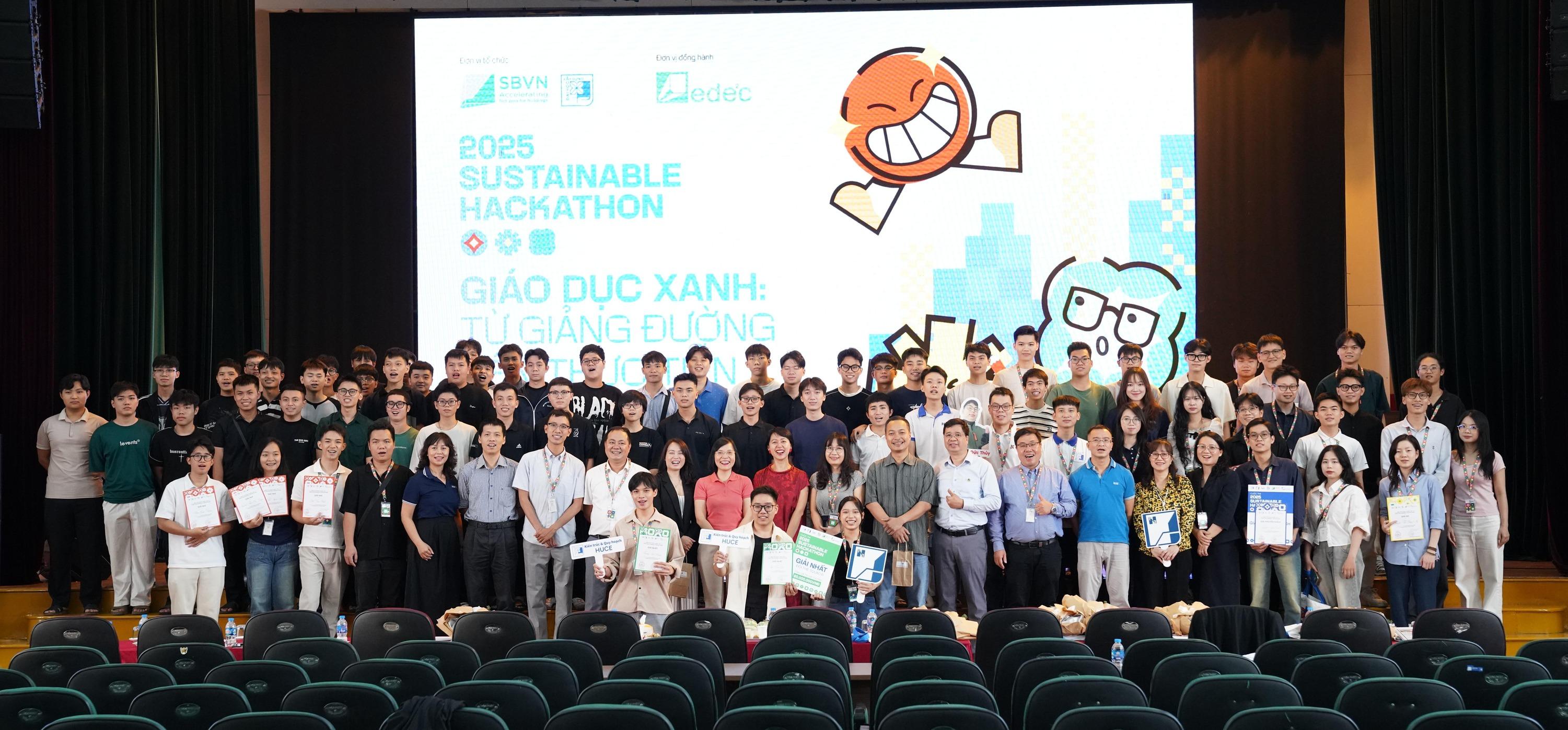 CHUNG KẾT VÀ TRAO GIẢI CUỘC THI SUSTAINABLE HACKATHON 2025